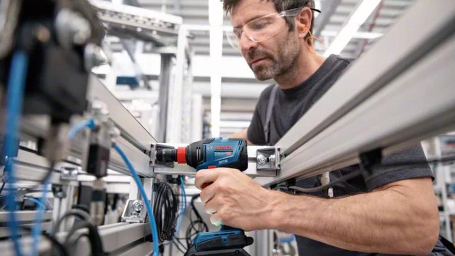 visseuse à chocs sans fil GDX 18V-210 C Professional Bosch visseuse à chocs sans fil GDX 18V-210 C Professional Bosch